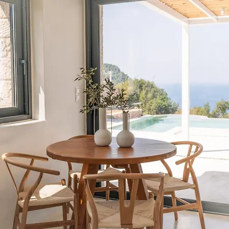 Nero Lefkada Villa