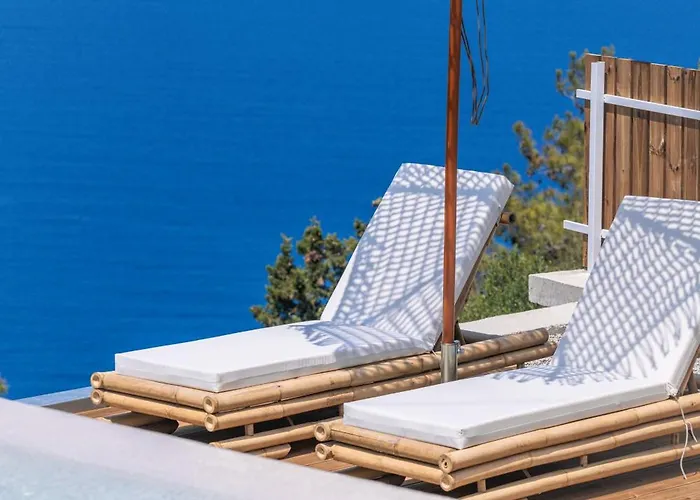 Nero Lefkada Villa Tsoukaladhes