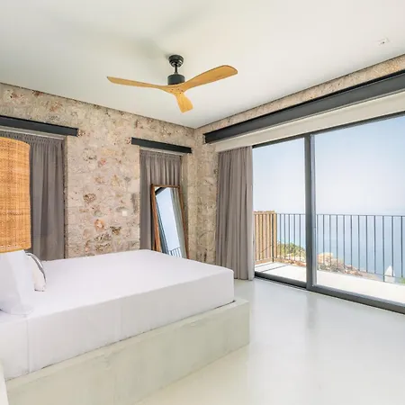 Nero Lefkada * Tsoukaládhes