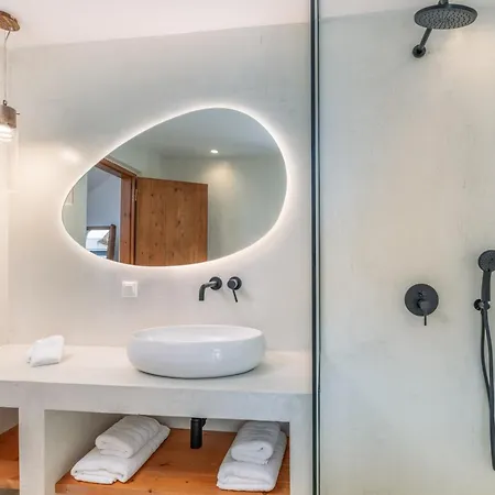 Nero Lefkada Villa
