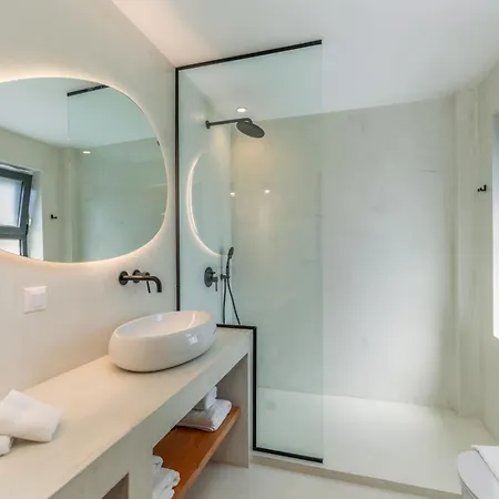Nero Lefkada Villa *