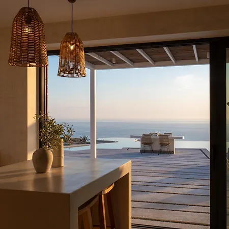 Nero Lefkada *