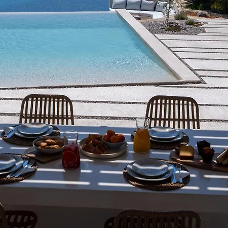 Nero Lefkada Tsoukaladhes