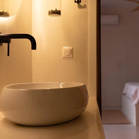 Nero Lefkada Villa Tsoukaladhes
