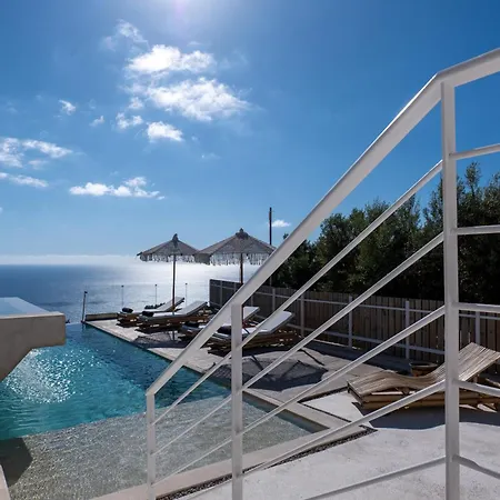 Villa Nero Lefkada Tsoukaladhes