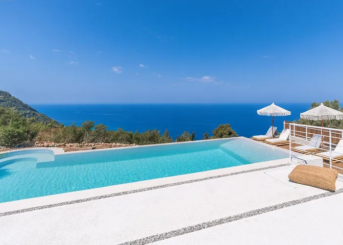 Nero Lefkada * Τσουκαλάδες